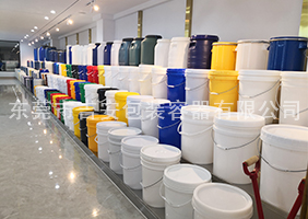 亚洲午夜视吉安容器一楼涂料桶、机油桶展区